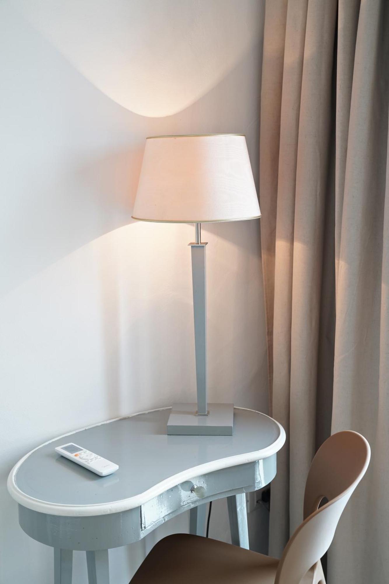Ducas Rooms And Suite Lascari Exteriör bild
